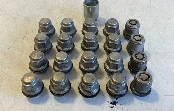 Toyota Corolla E210 E21 Nuts/bolts