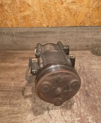 Ford Mondeo Mk III Air conditioning (A/C) compressor (pump)