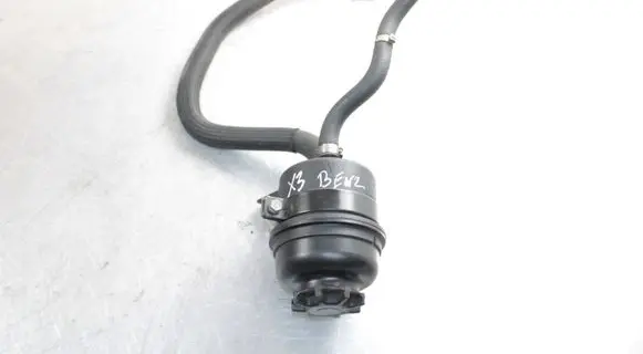 BMW X3 E83 Power steering fluid tank/reservoir 1097164