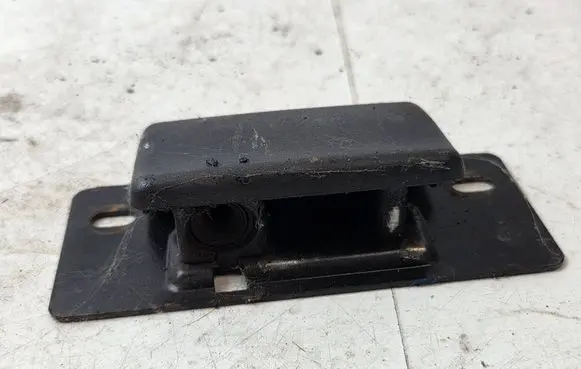 Loading door lock