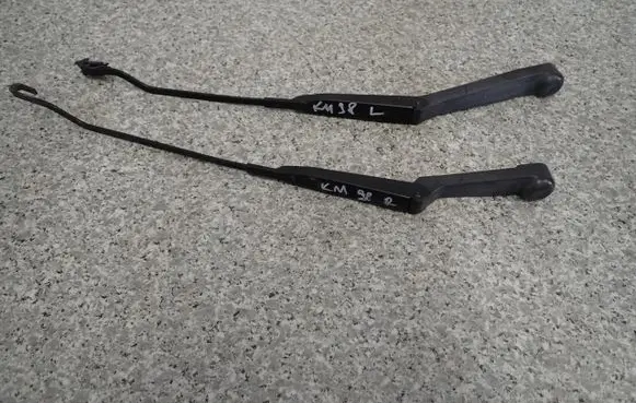 Nissan Micra Front wiper blade arm