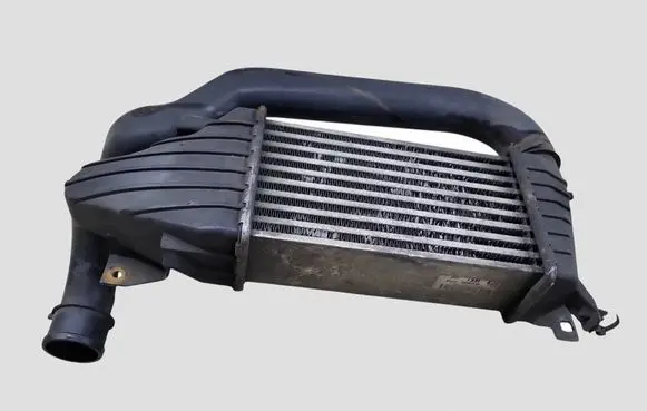 Opel Astra H Intercooler radiator 13128926