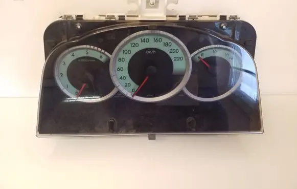 Toyota Corolla Verso E121 Speedometer (instrument cluster) M6838000F060L MB2574203689