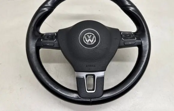 Volkswagen PASSAT B7 Steering wheel 3C8419091BF