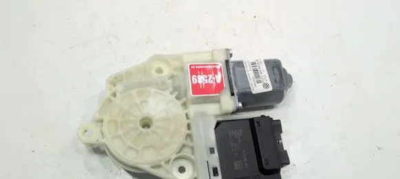 Volkswagen PASSAT B7 Rear door window regulator motor 3C0959794