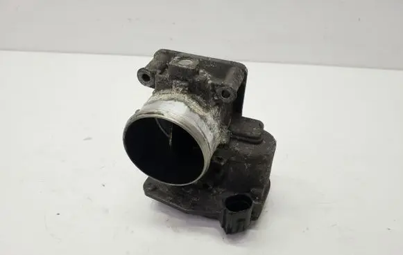 Hyundai ix35 Throttle valve 351002F000