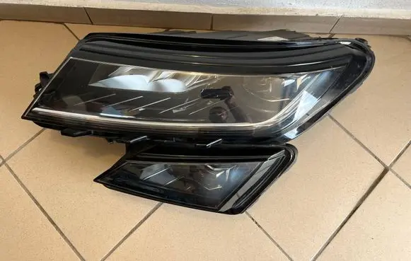 Skoda Kodiaq Headlight/headlamp 566941015F