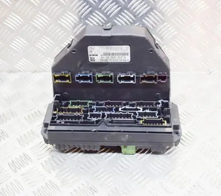 Mercedes-Benz CLS C218 X218 Fuse module A2129003714 A2129020706