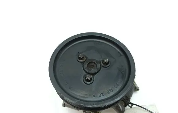 Mercedes-Benz C W203 Power steering pump A6112300115