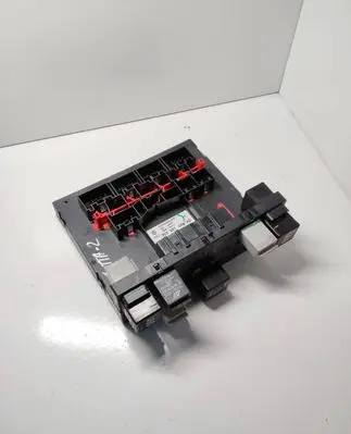 Volkswagen Jetta V Comfort/convenience module 3C0937049AD F005V00630