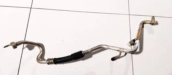 Ford Focus C-MAX Air conditioning (A/C) pipe/hose
