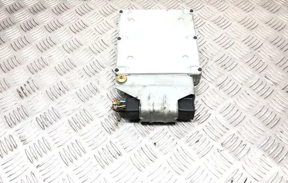 Ford Focus Engine control unit/module 1M5FAD OFW2224061