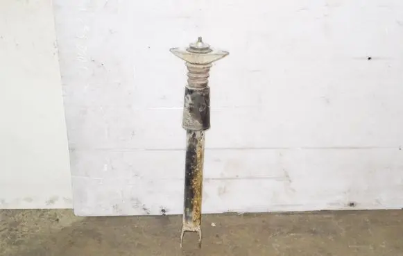 Audi A8 S8 D2 4D Rear shock absorber/damper 4D0513031F