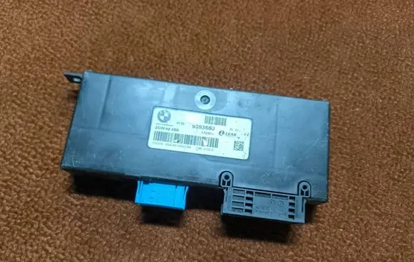 BMW 5 F10 F11 Gateway control module 9393660 172411 GW0249