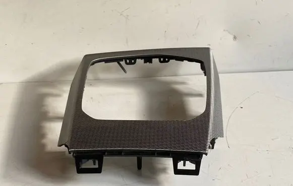BMW 6 F06 Gran coupe Gear shifter surround trim plastic 9R962474001 27648710