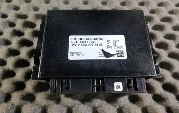Mercedes-Benz E W213 Other control units/modules A2139001722