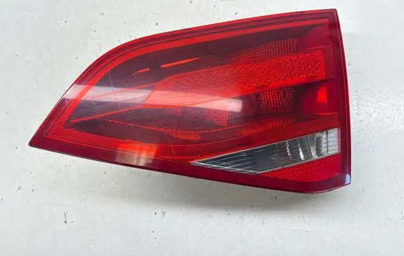 Audi A4 S4 B8 8K Tailgate rear/tail lights 8K5945094D