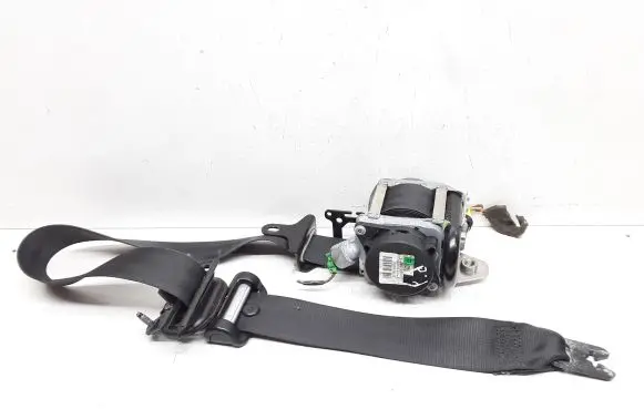Volvo V60 Front seatbelt 39800482 P39800482 616155800