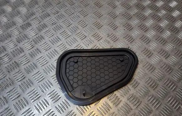 Audi A3 S3 8V Other front door trim element 8V5839916