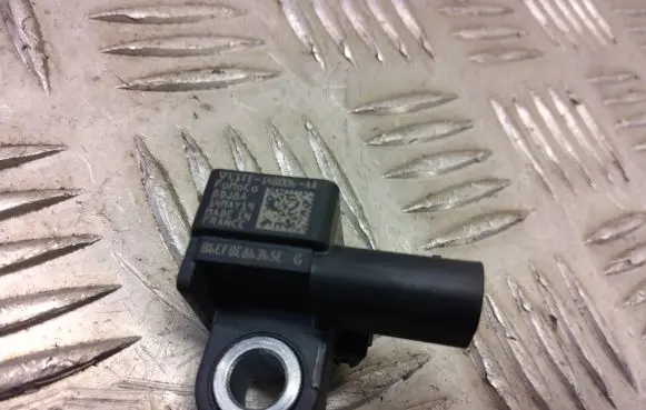 Ford Ecosport Airbag deployment crash/impact sensor l1tt14b006