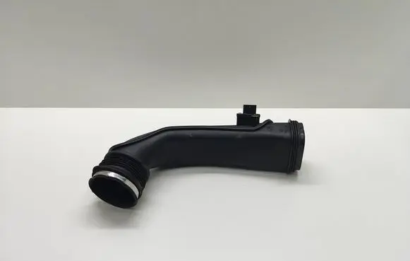 BMW 5 F10 F11 Turbo air intake inlet pipe/hose 7810770 13717810770 14389710