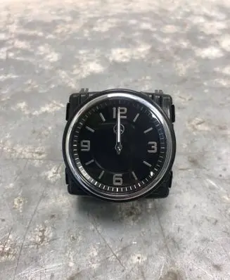 Mercedes-Benz E W213 Clock A2138272000BILI A2138272000