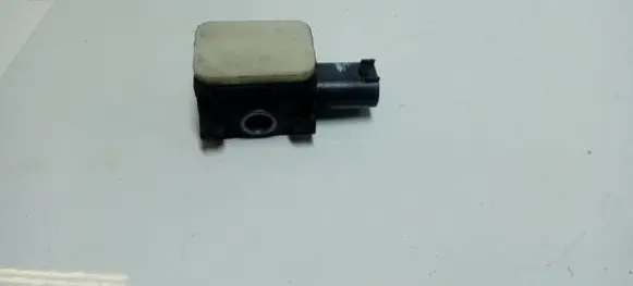Mercedes-Benz ML W164 Airbag deployment crash/impact sensor 0038201926