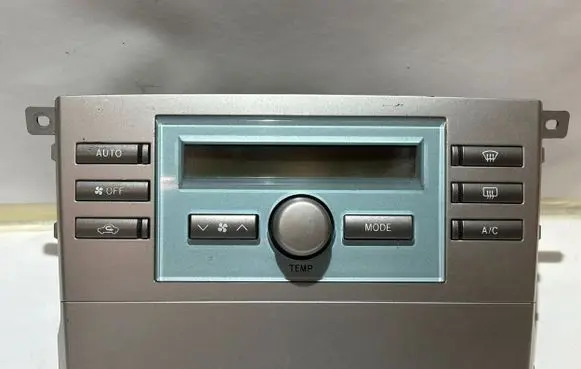 Toyota Corolla Verso AR10 Climate control unit 559020F010B 4B021B0J