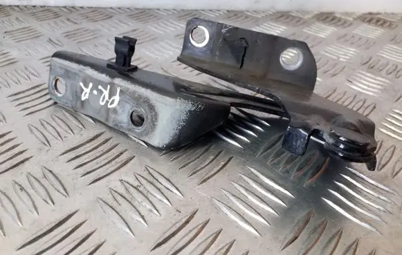 Mitsubishi ASX Engine bonnet/hood hinges