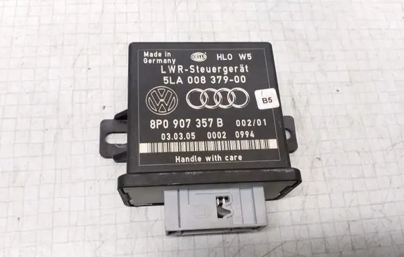 Audi A4 S4 B7 8E 8H Light module LCM 8P0907357B 5LA00837900
