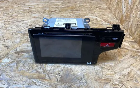 Honda Jazz IV GR Radio/CD/DVD/GPS head unit 39100T5AE02M1