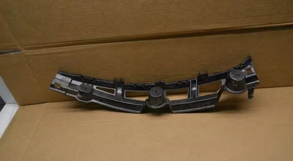 Mercedes-Benz AMG GT R190 C190 Front bumper mounting bracket A1908850465 76914