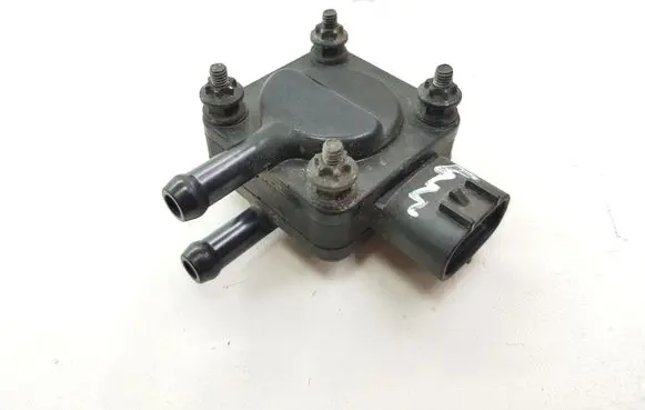 Hyundai Tucson JM Exhaust gas pressure sensor 3921027401