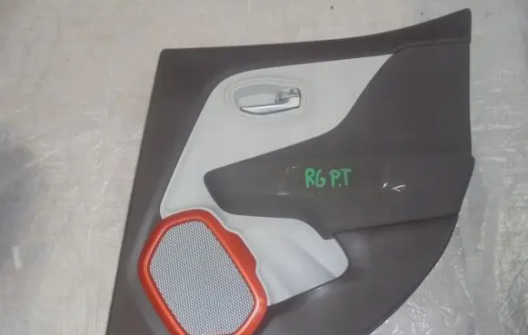 Jeep Renegade Rear door card panel trim