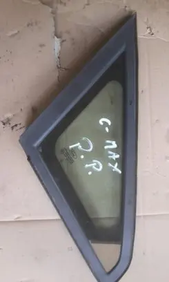 Ford Focus C-MAX Front triangle window/glass 
