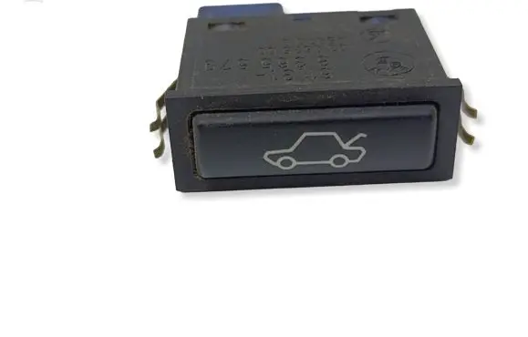 BMW 5 E39 Tailgate opening switch 8365579