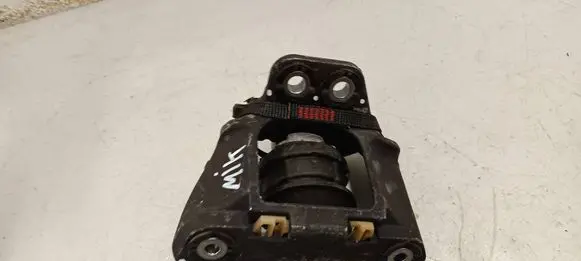 Volvo XC90 Engine mount bracket 31686805