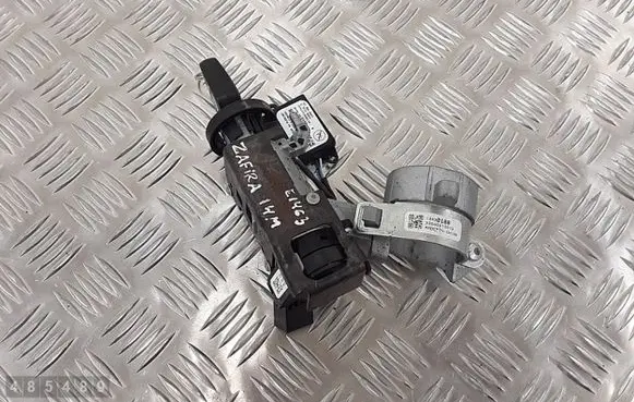 Opel Zafira C Ignition lock 20929745