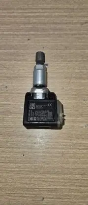 Mercedes-Benz E W213 Tire pressure sensor A0009052102