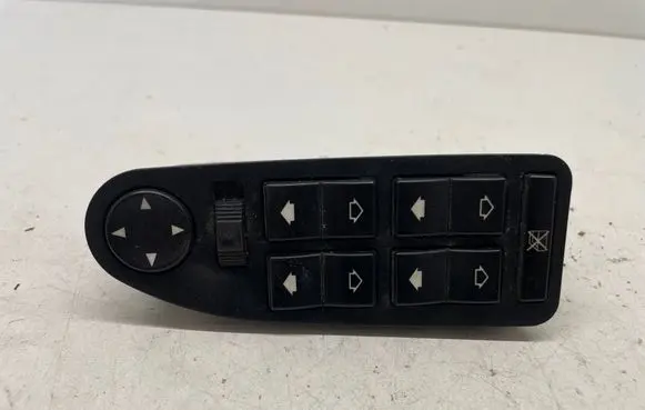 BMW 5 E39 Electric window control switch 6904306 918214