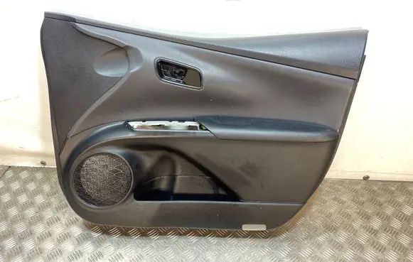 Toyota Prius (XW50) Front door card panel trim 67615X1B03