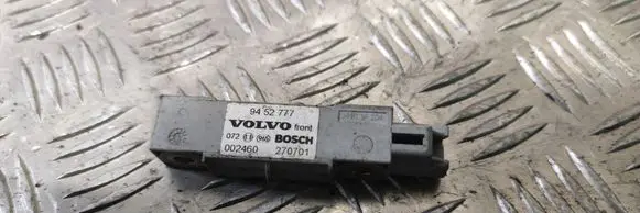Volvo V70 Airbag deployment crash/impact sensor 9452777
