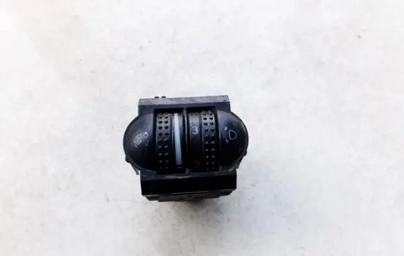Volkswagen PASSAT B5 Headlight level height control switch 3b0941333c