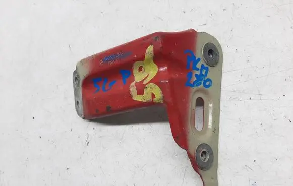 Volkswagen Golf VII Fender mounting bracket 5G0821136B