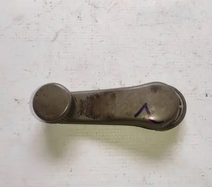 Volkswagen Transporter - Caravelle T4 Front door window winding handle 1h0837581C 1h0837581