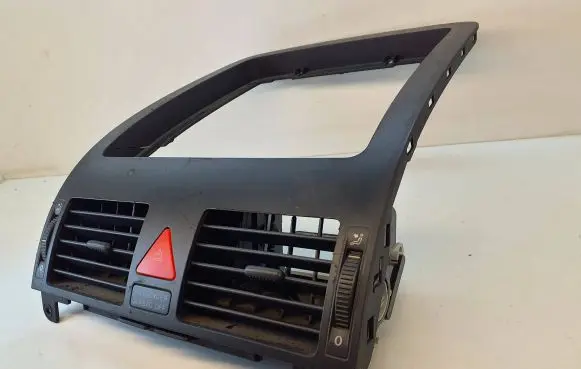 Volkswagen Touran I Dash center air vent grill 1T1819728B