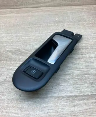 Volkswagen Golf IV Front door interior handle 3B1837114