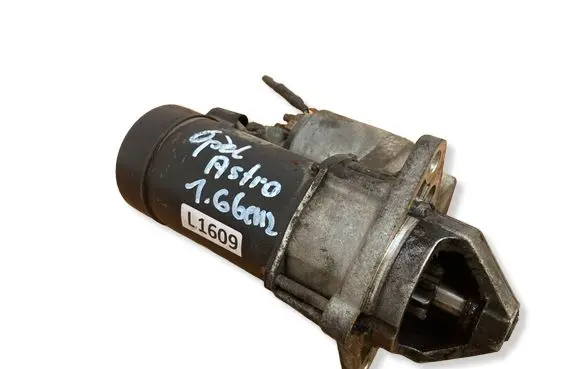 Opel Astra G Starter motor 