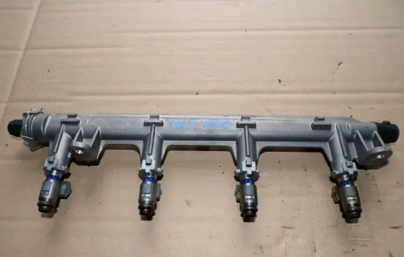 Fiat Punto (199) Fuel injector IWP006