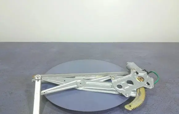 Suzuki Ignis Front door window regulator with motor 83460-76G00